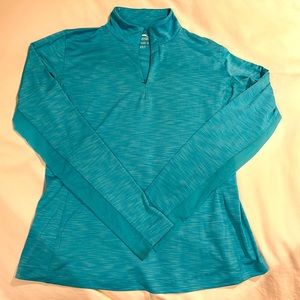 Slazenger women’s quarter-zip golf pullover